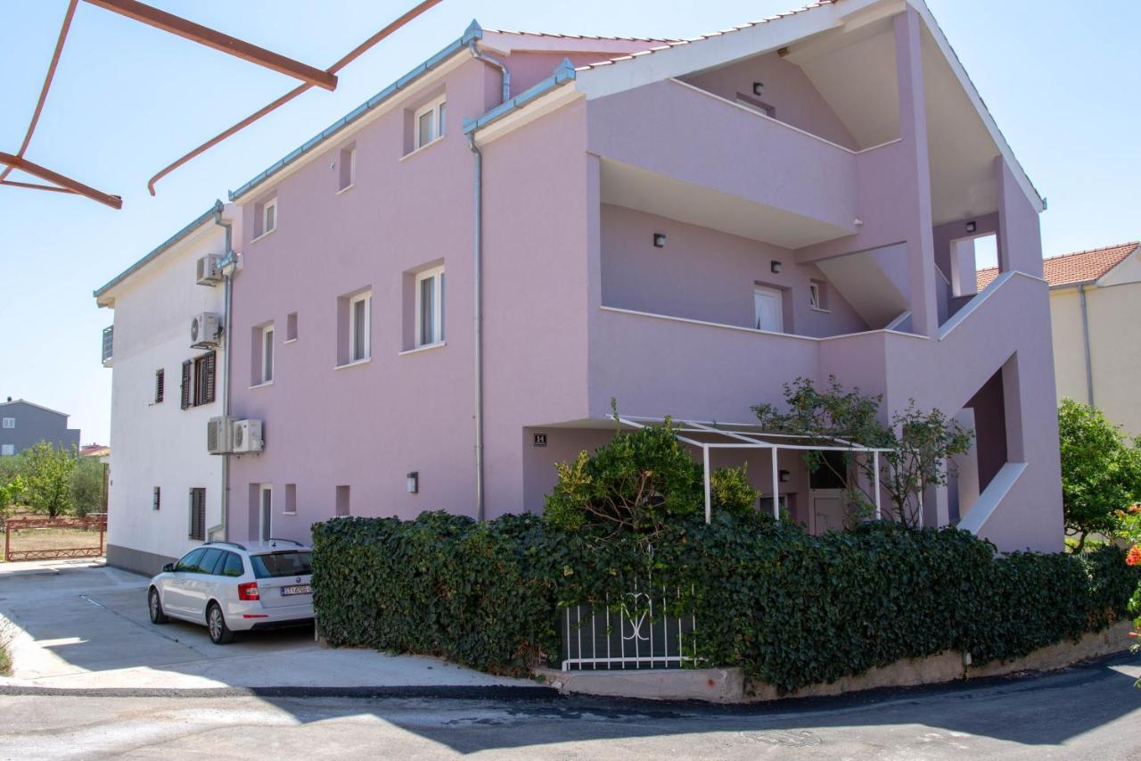 Apartment Ana Kaštela エクステリア 写真