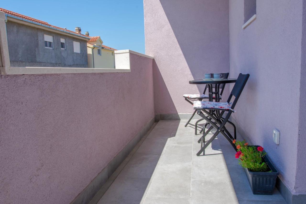 Apartment Ana Kaštela エクステリア 写真