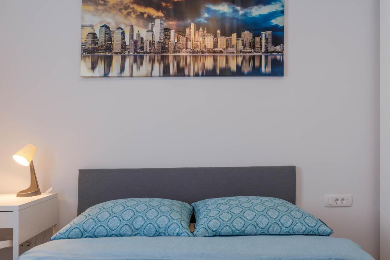 Apartment Ana Kaštela エクステリア 写真